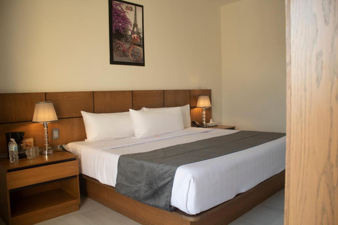 Hotel Vista Valle Tepic Ngoại thất bức ảnh